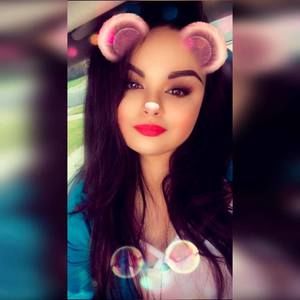 Meet your Posher, Desirée